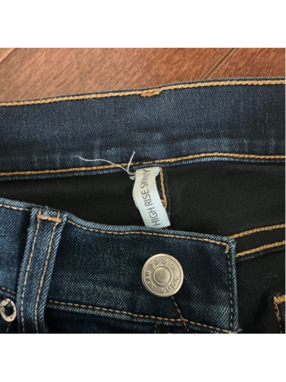 Women's rag & bone High Rise Skinny Jeans Size 28 - Picture 3 of 10